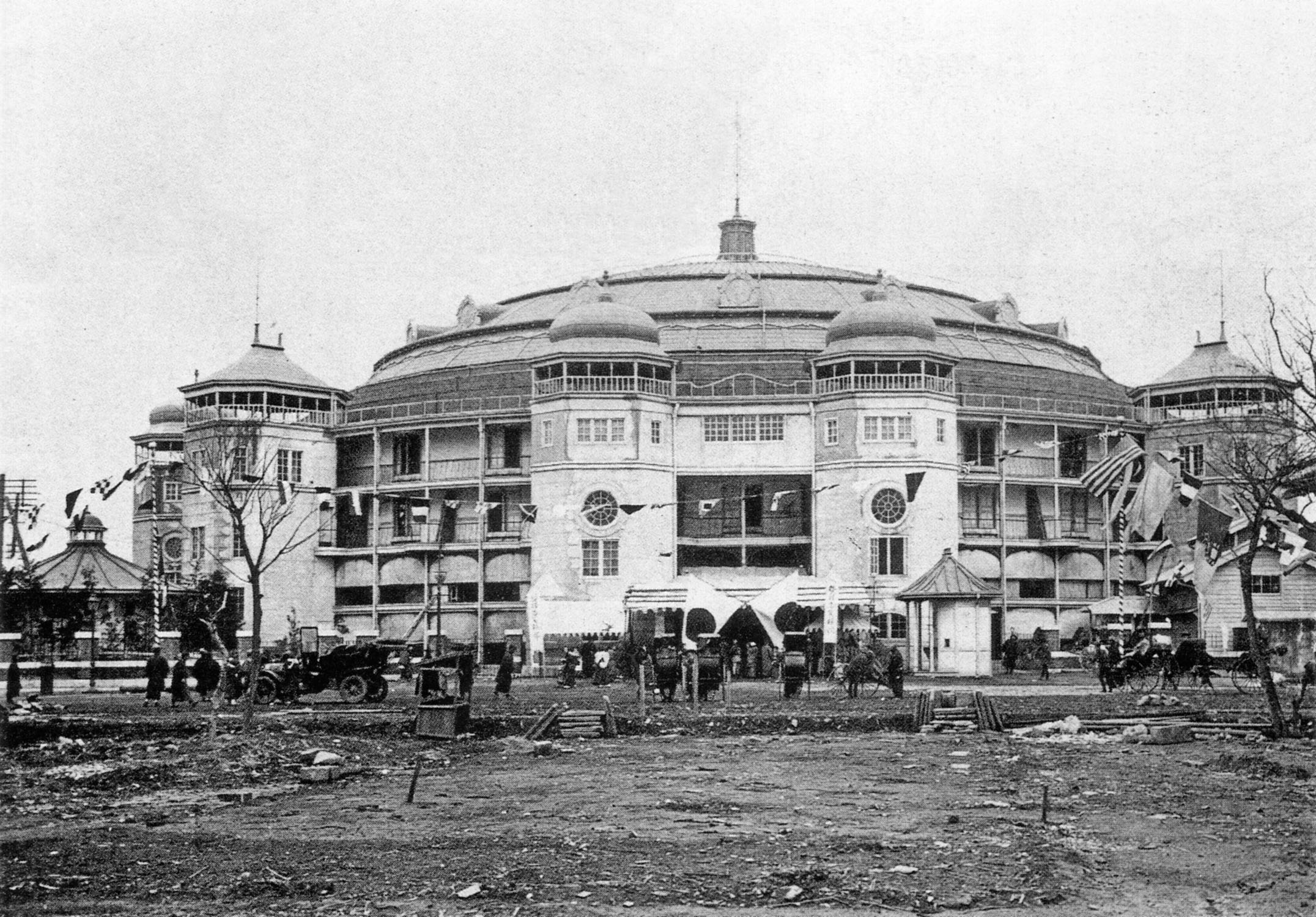 Ryogoku Kokugikan 1909