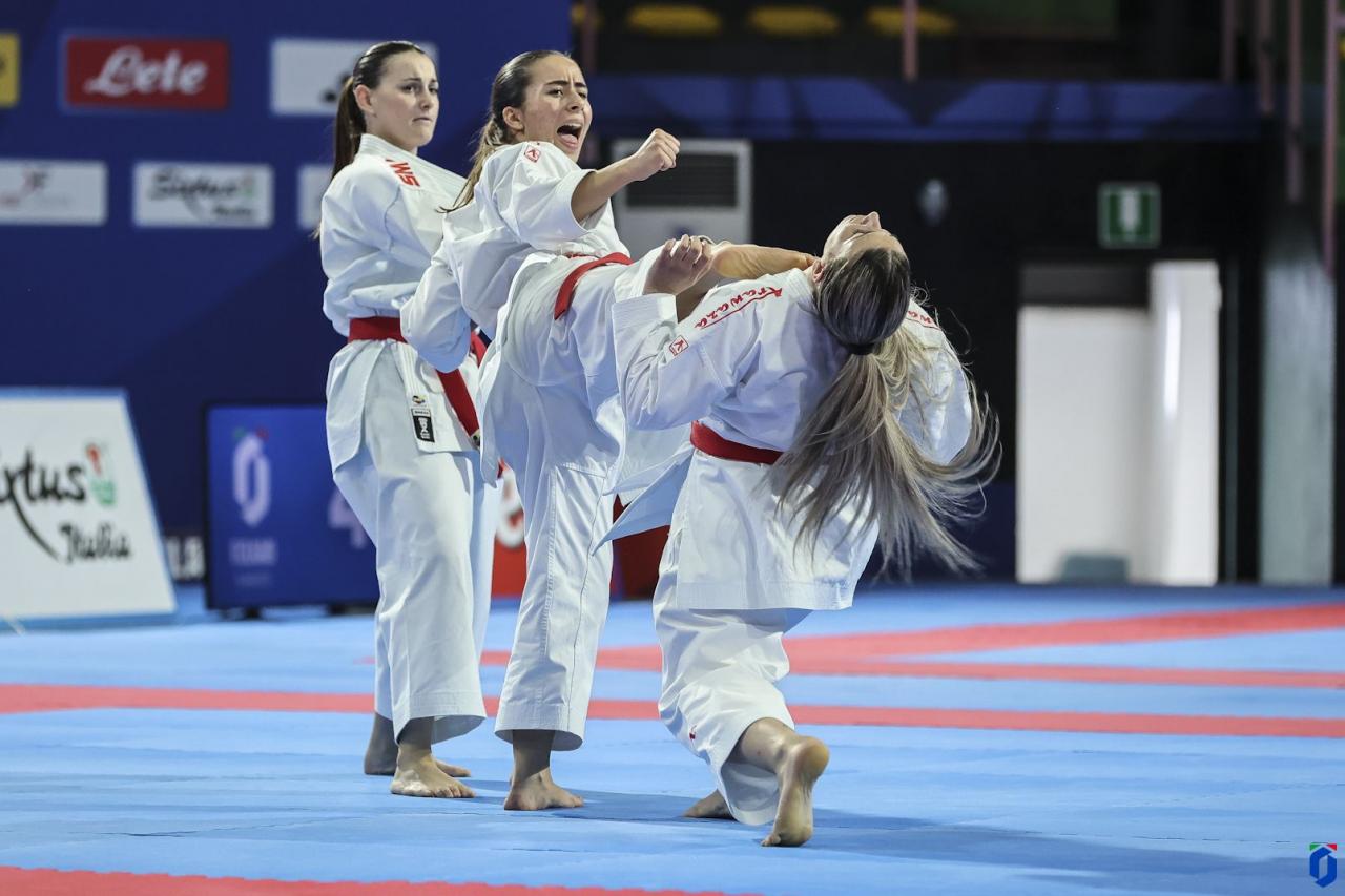 images/karate/large/campionato_italiano_karate_a_squadre_kata_senior_5_20241026_1010999956.jpg