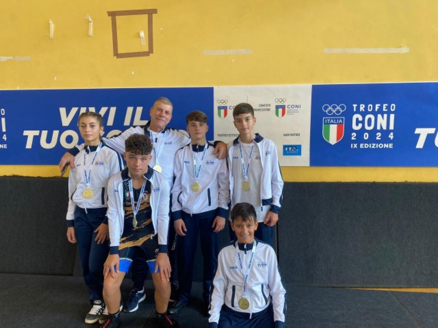 images/medium/Rappresentativa_Lotta_Puglia_2024_Trofeo_CONI.jpg